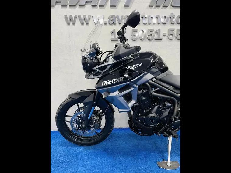 Triumph Tiger 800 Preto 10