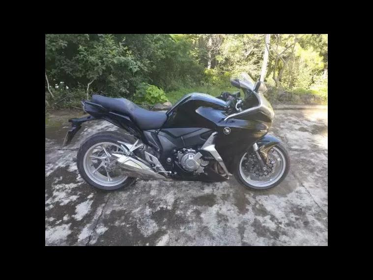 Honda VFR 1200F Preto 1