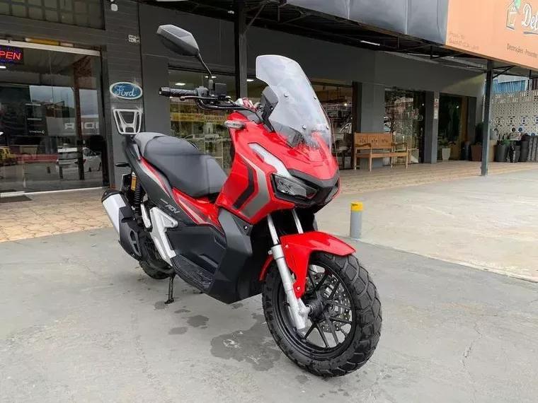 Honda Honda ADV Vermelho 1