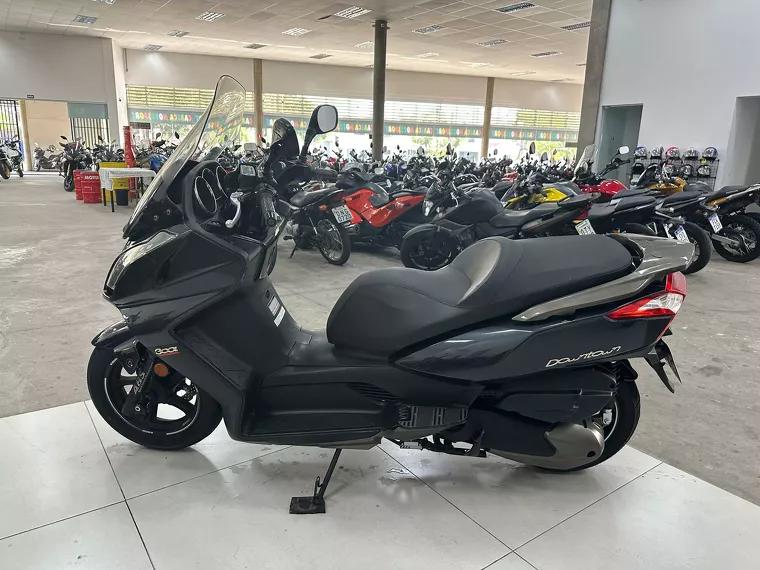 Kymco Downtown Preto 4