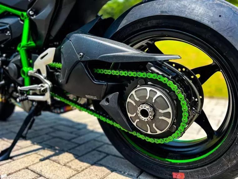 Kawasaki Ninja Prata 12