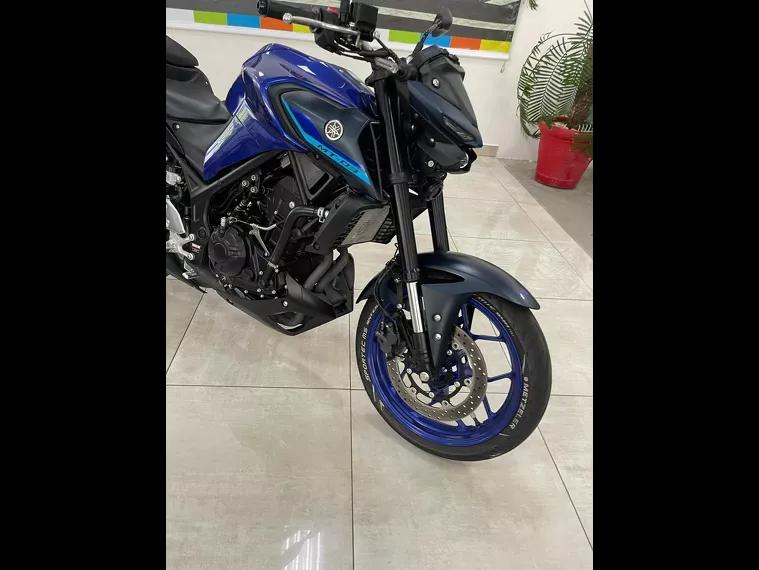 Yamaha MT-03 Azul 24