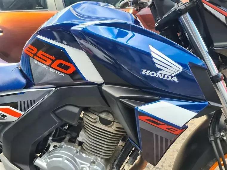 Honda CB Twister Azul 7