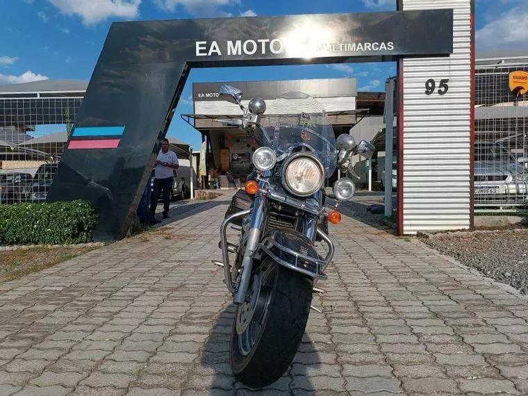 Suzuki Boulevard Preto 1