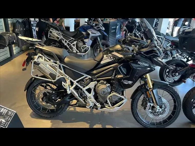 Triumph Tiger 1200 Preto 1