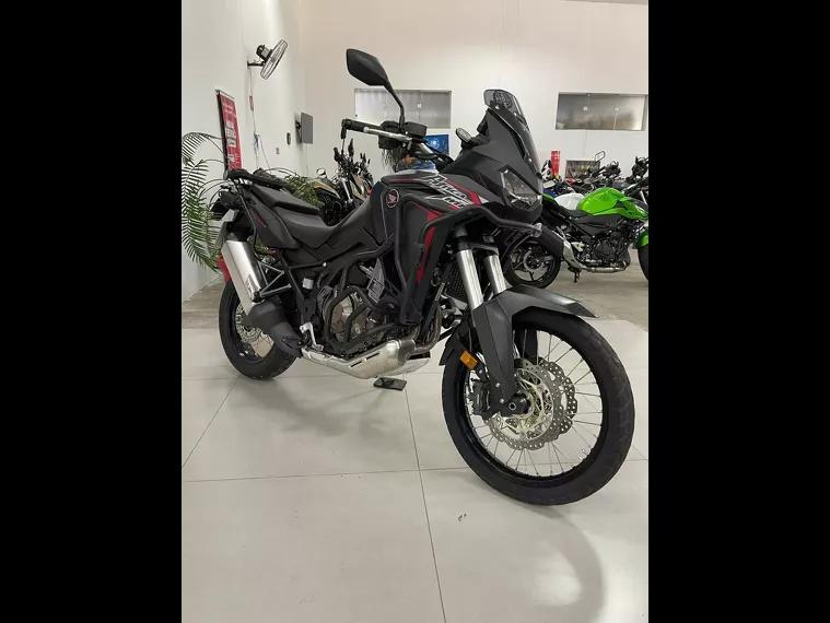 Honda CRF Preto 6