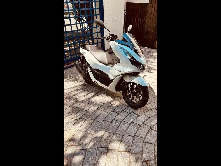 Honda PCX Branco 1