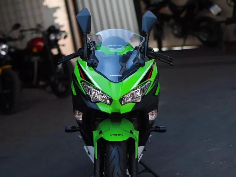 Kawasaki Ninja Verde 10