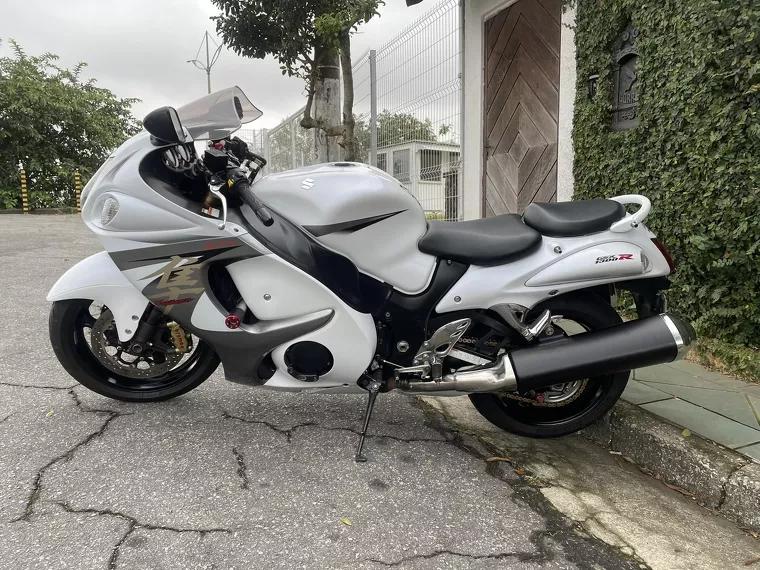 Suzuki GSX Branco 5