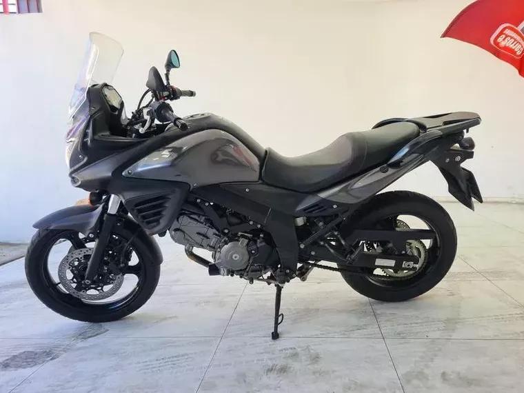 Suzuki V-Strom Cinza 7