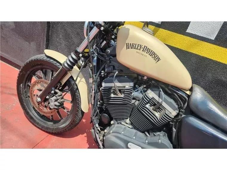 Harley-Davidson Sportster 883 Bege 6