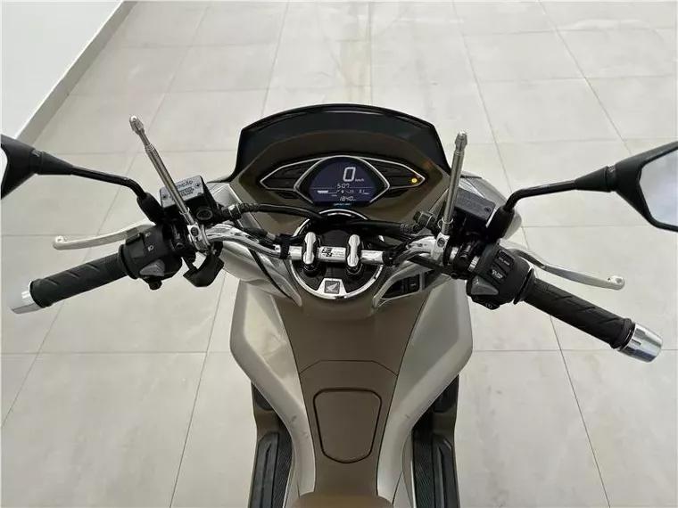 Honda PCX Prata 9