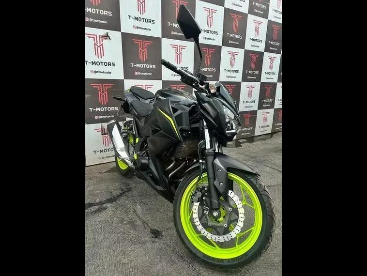 Kawasaki Z Preto 1