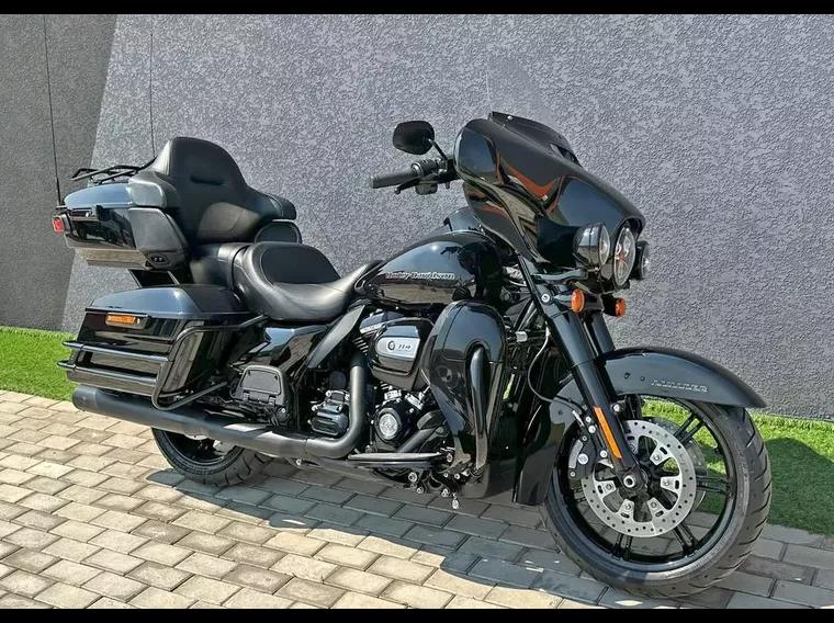 Harley-Davidson Ultra Limited Preto 8