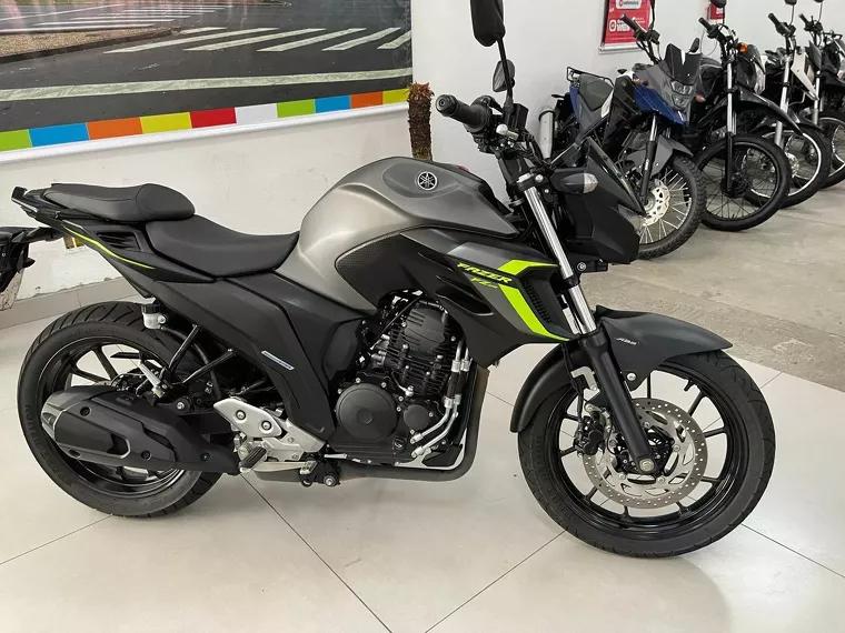 Yamaha Fazer 250 Cinza 1