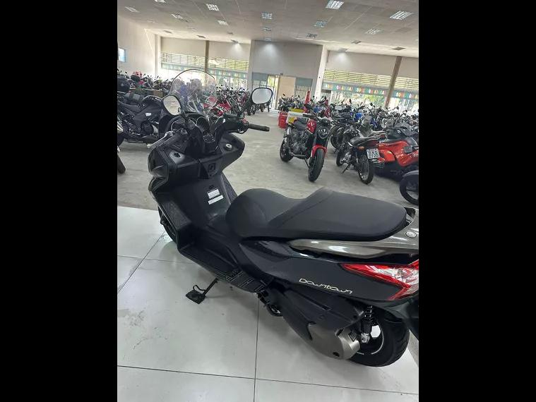 Kymco Downtown Preto 14