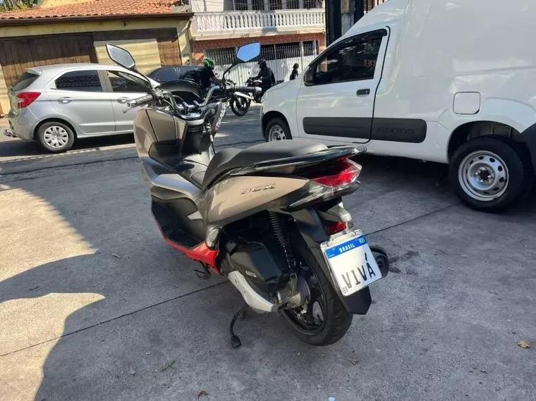 Honda PCX Prata 8