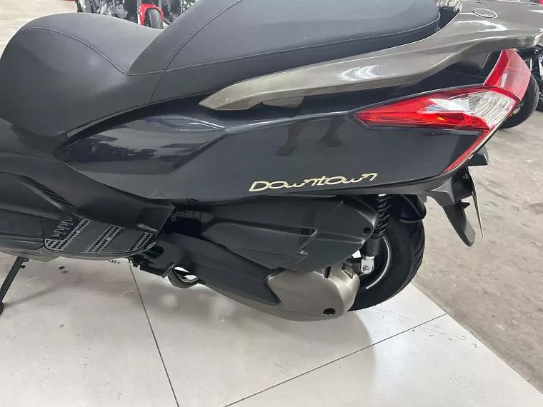 Kymco Downtown Preto 8