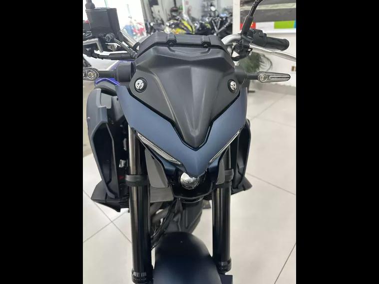 Yamaha MT-03 Azul 9