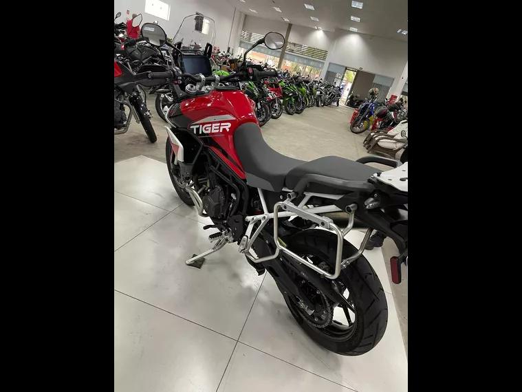 Triumph Tiger 900 Vermelho 16