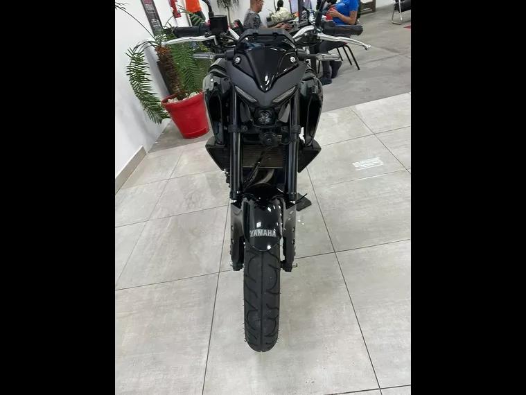 Yamaha MT-03 Preto 39