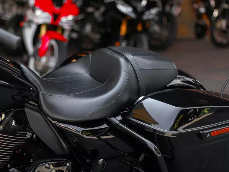 Harley-Davidson Street Glide Preto 8