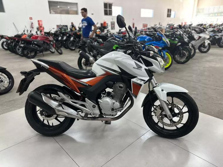 Honda CB Twister Branco 5